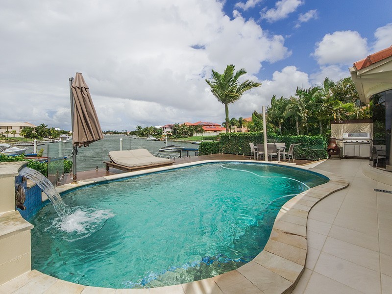 32 Calmwater Crescent, Helensvale QLD 4212