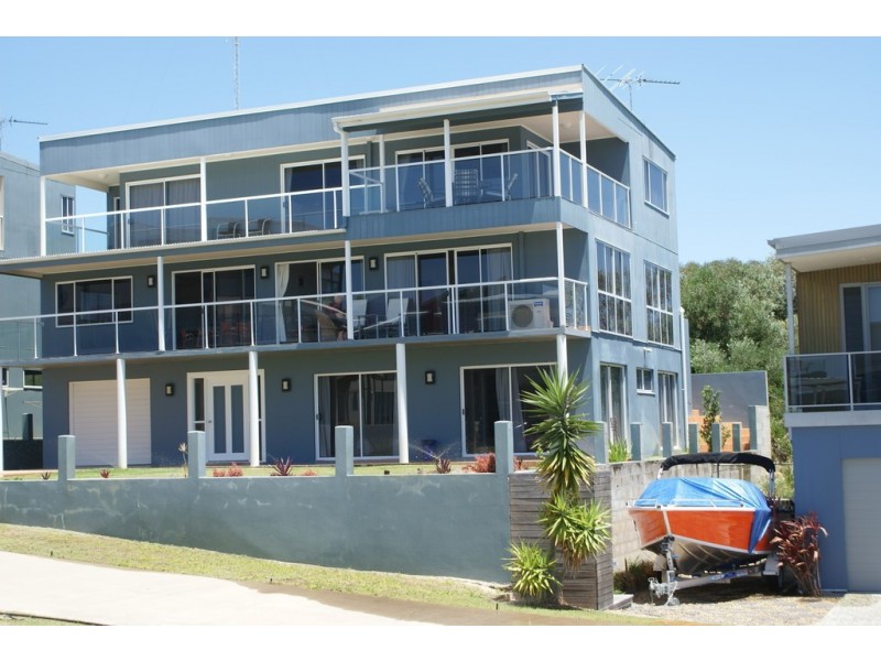 4 Triton Street, Tangalooma QLD 4025