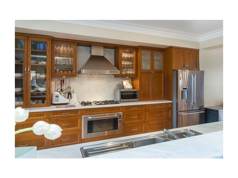 3106 Riverleigh Drive, Hope Island QLD 4212