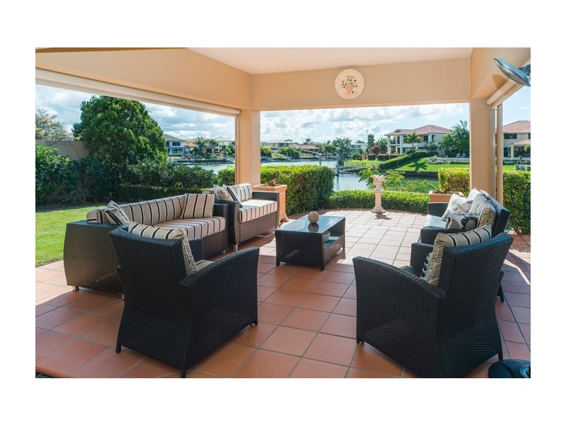 3106 Riverleigh Drive, Hope Island QLD 4212