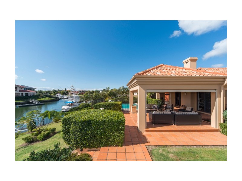 3106 Riverleigh Drive, Hope Island QLD 4212