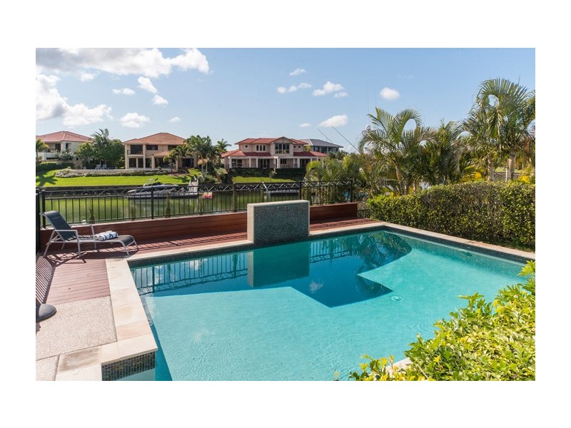 3106 Riverleigh Drive, Hope Island QLD 4212