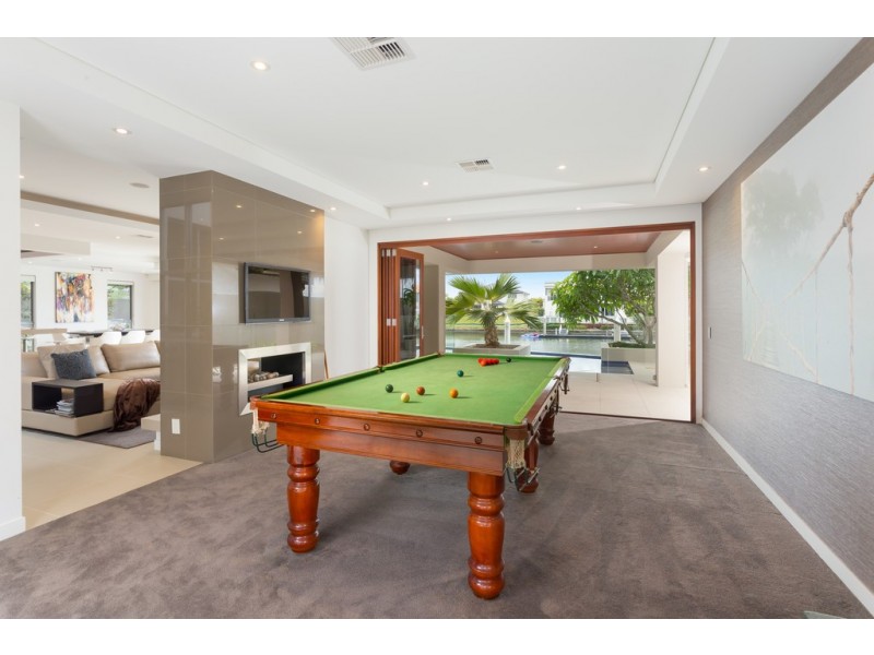 2206 Taromeo Court, Hope Island QLD 4212