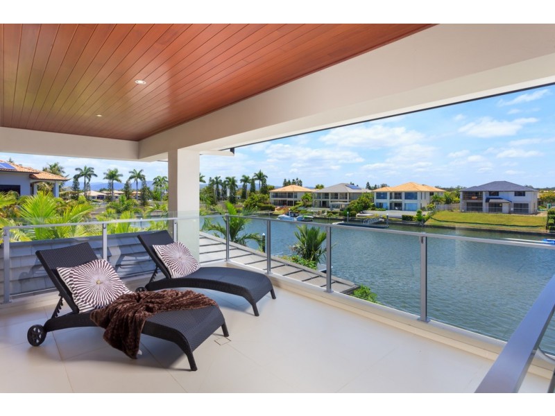 2206 Taromeo Court, Hope Island QLD 4212