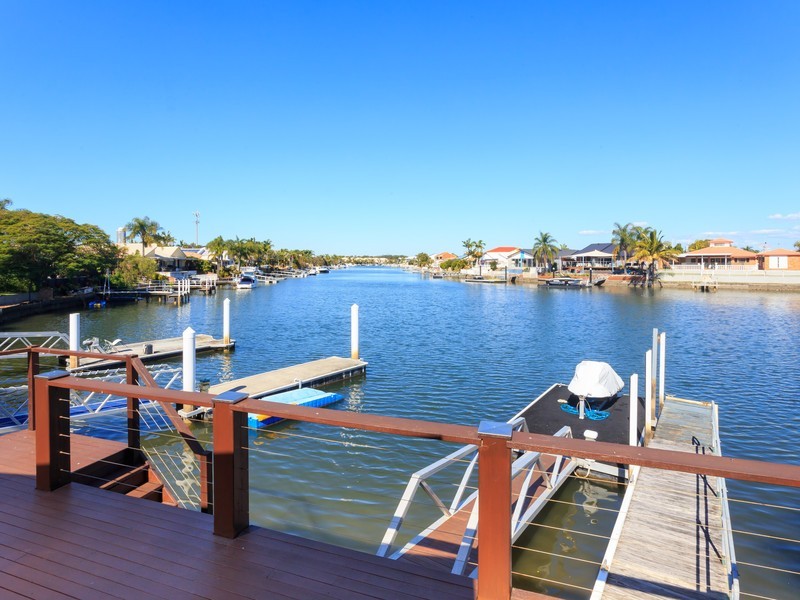 46 Lae Drive, Runaway Bay QLD 4216