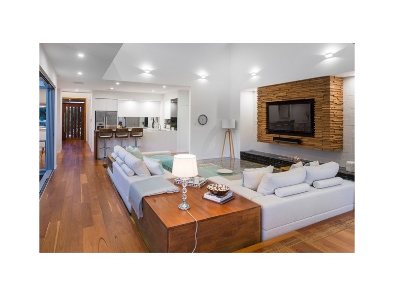 7700 Fairway Boulevard, Hope Island QLD 4212