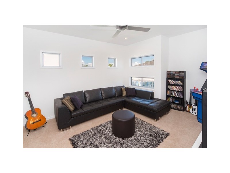 7700 Fairway Boulevard, Hope Island QLD 4212