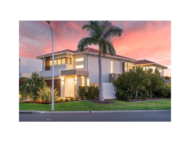 7700 Fairway Boulevard, Hope Island QLD 4212
