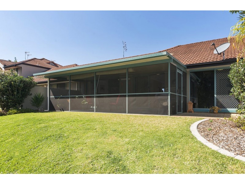 24/19 Santa Barbara Road, Hope Island QLD 4212