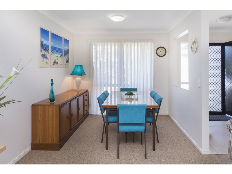 24/19 Santa Barbara Road, Hope Island QLD 4212