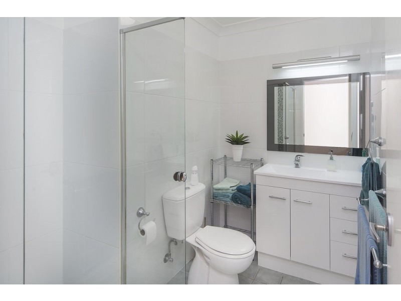 24/19 Santa Barbara Road, Hope Island QLD 4212