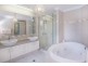 2639 Yanderra Close, Hope Island QLD 4212