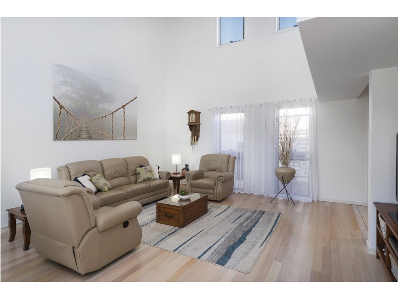 59/19 Santa Barbara Road, Hope Island QLD 4212