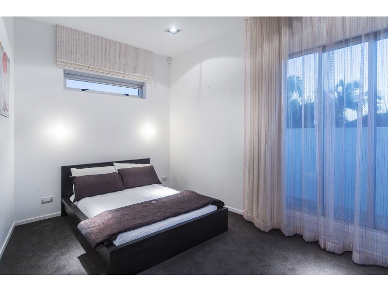 2160 Beaufort Way, Hope Island QLD 4212