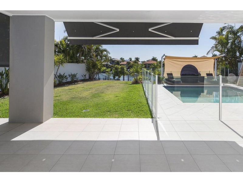2130 Carlton Drive, Hope Island QLD 4212