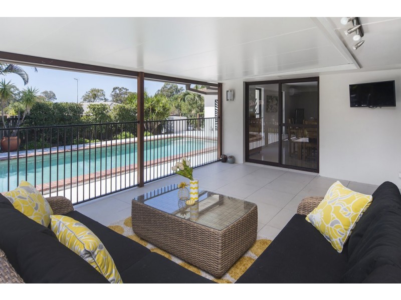 3 Boonah Court, Helensvale QLD 4212