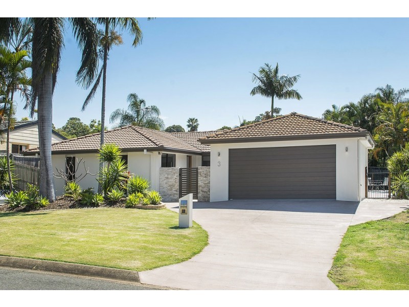 3 Boonah Court, Helensvale QLD 4212