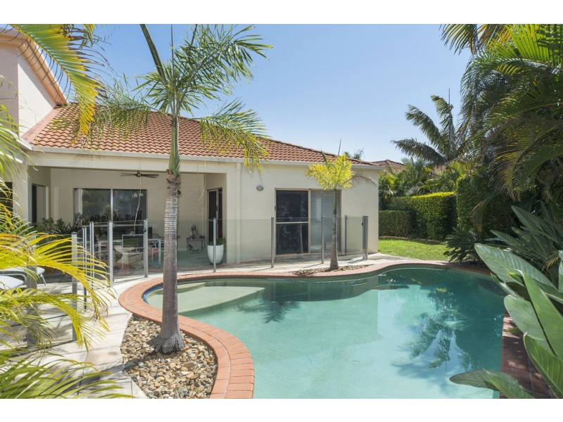 1633 Argyle Court, Hope Island QLD 4212