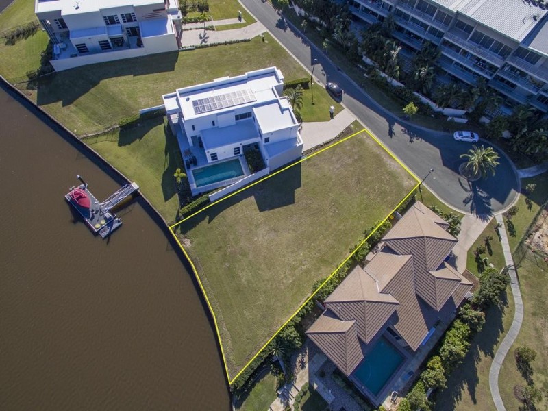 7425 Ellensbrook Drive, Hope Island QLD 4212