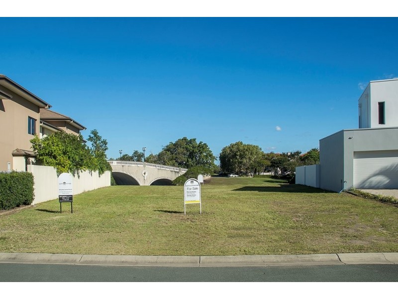 7425 Ellensbrook Drive, Hope Island QLD 4212