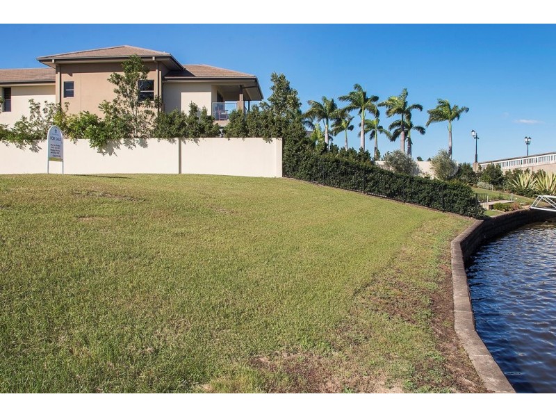 7425 Ellensbrook Drive, Hope Island QLD 4212