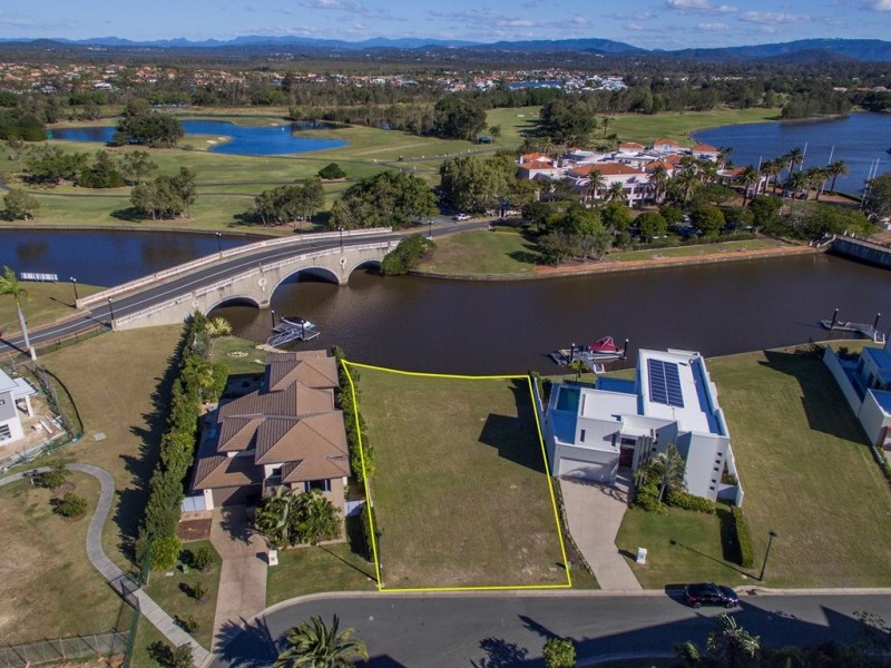 7425 Ellensbrook Drive, Hope Island QLD 4212