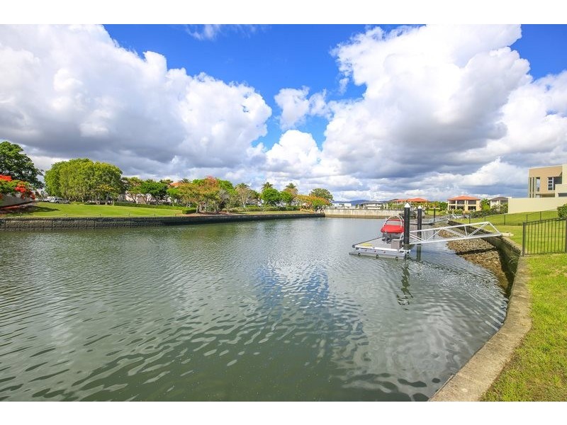 7425 Ellensbrook Drive, Hope Island QLD 4212