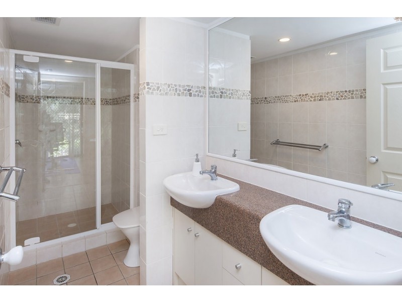 57/19 Santa Barbara Road, Hope Island QLD 4212