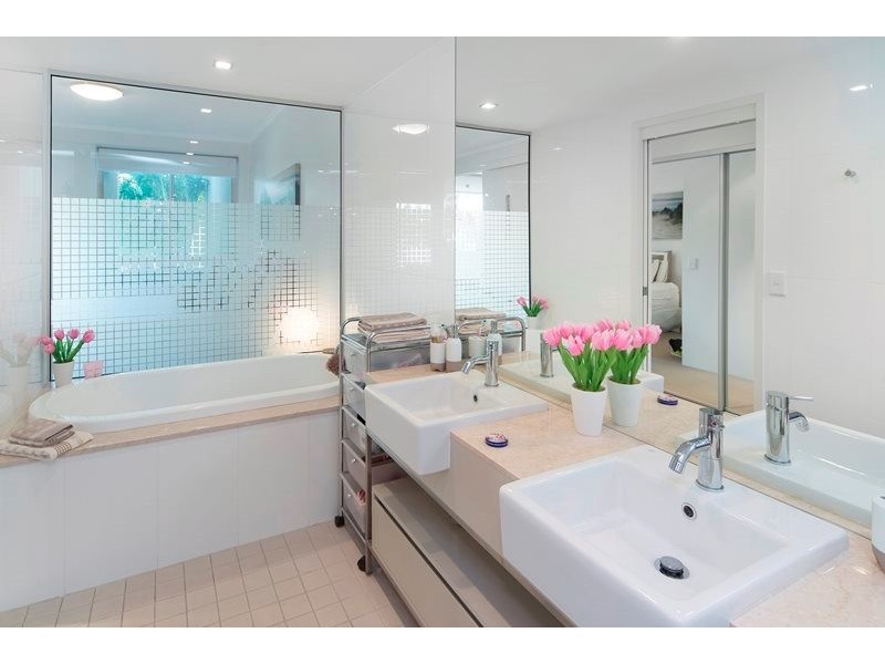 1702 Rialto Quay Drive, Stillwater Apartments, Hope Island QLD 4212