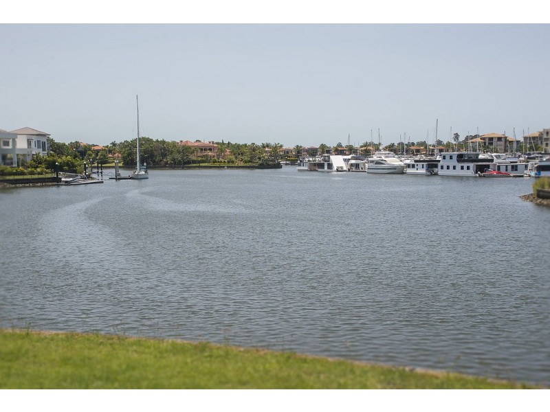 2214 (Lot 14) Taromeo Court, Hope Island QLD 4212