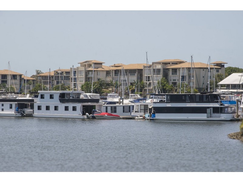 2214 (Lot 14) Taromeo Court, Hope Island QLD 4212