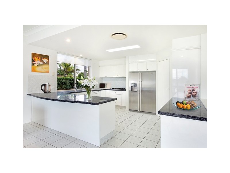 2a Kim Court, Helensvale QLD 4212