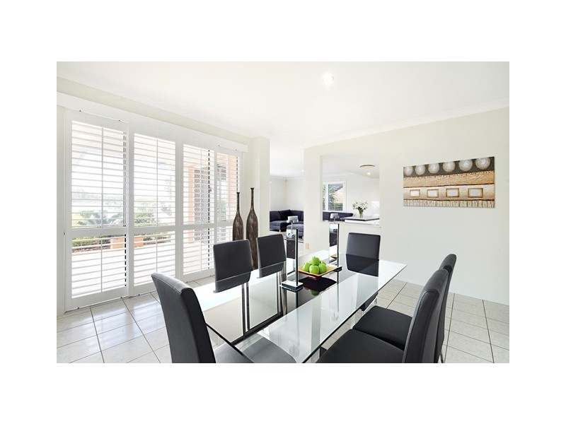 2a Kim Court, Helensvale QLD 4212