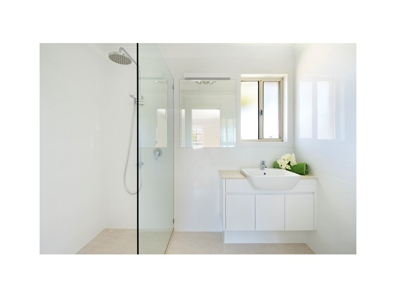 2a Kim Court, Helensvale QLD 4212