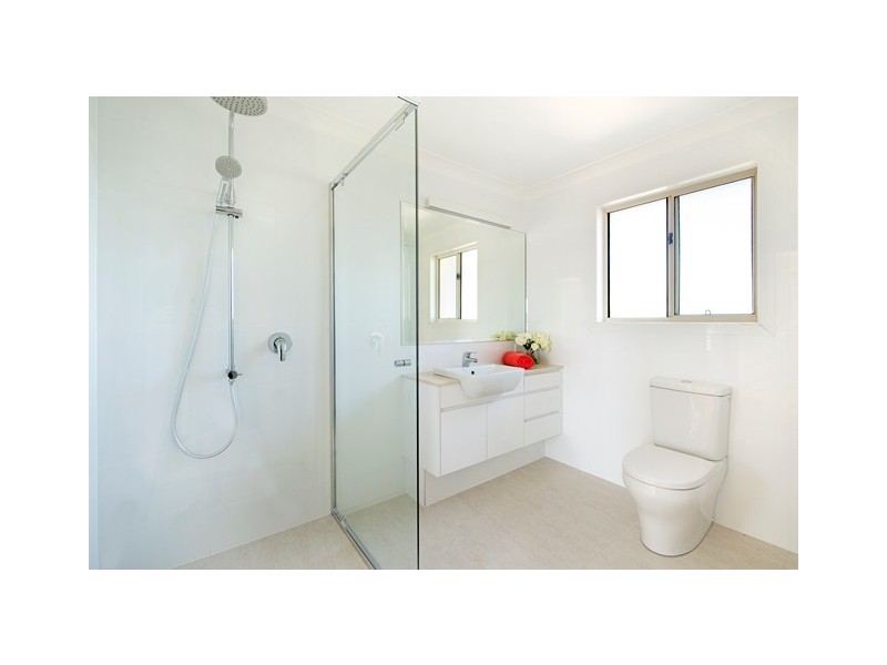 2a Kim Court, Helensvale QLD 4212