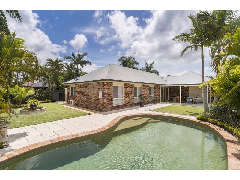 116 Monterey Keys Drive, Helensvale QLD 4212