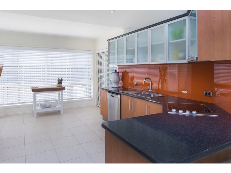 116 Monterey Keys Drive, Helensvale QLD 4212