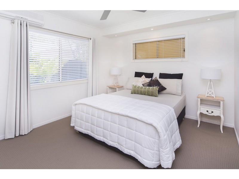 116 Monterey Keys Drive, Helensvale QLD 4212