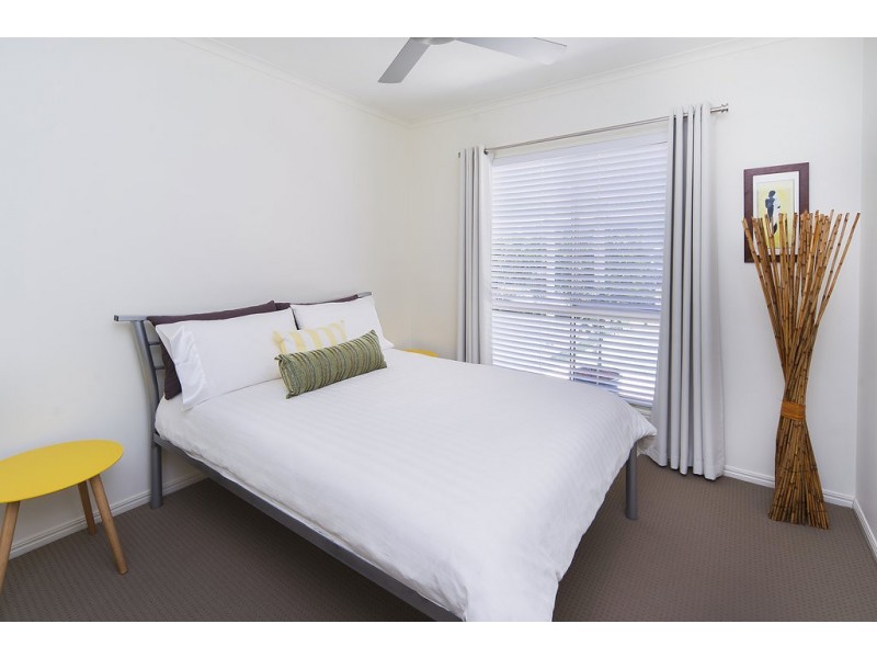 116 Monterey Keys Drive, Helensvale QLD 4212
