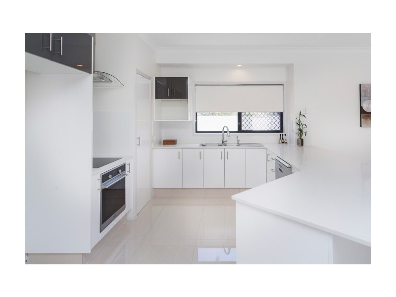 30 Tranquility Circuit, Helensvale QLD 4212