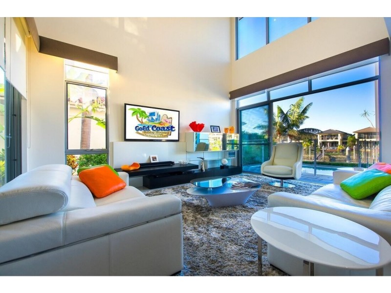 6194 Bolsena Circuit, Hope Island QLD 4212