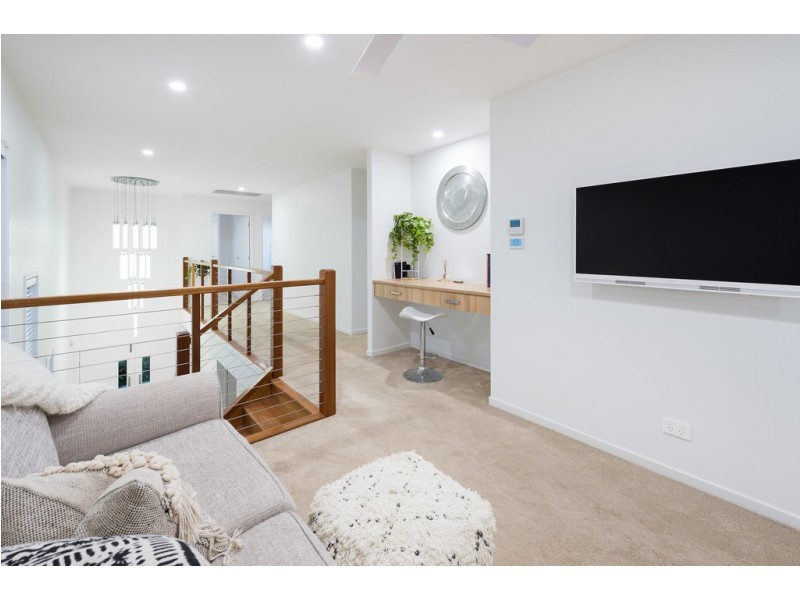 7812 Pavilions Close, Hope Island QLD 4212