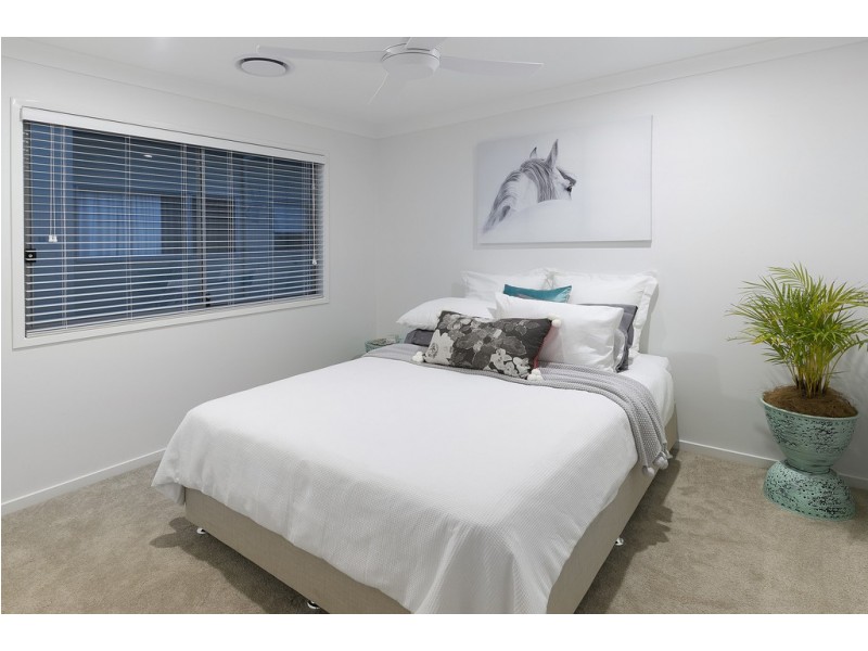 7812 Pavilions Close, Hope Island QLD 4212