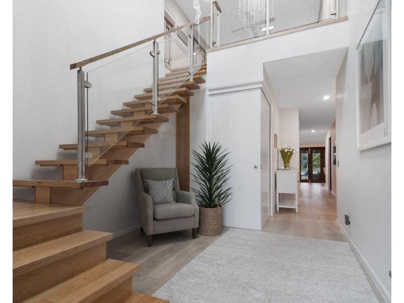 7644 Fairway Boulevard, Hope Island QLD 4212