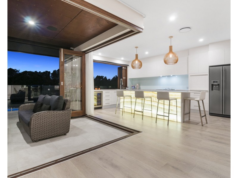 7644 Fairway Boulevard, Hope Island QLD 4212