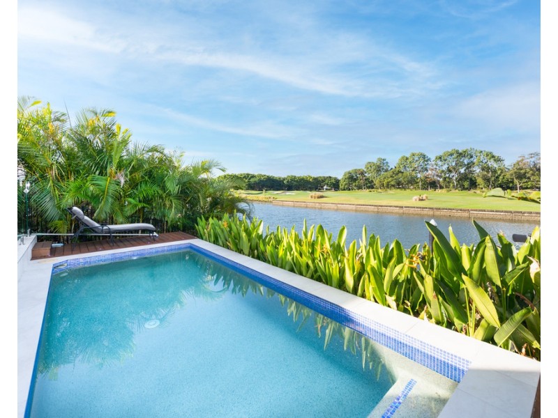 7644 Fairway Boulevard, Hope Island QLD 4212