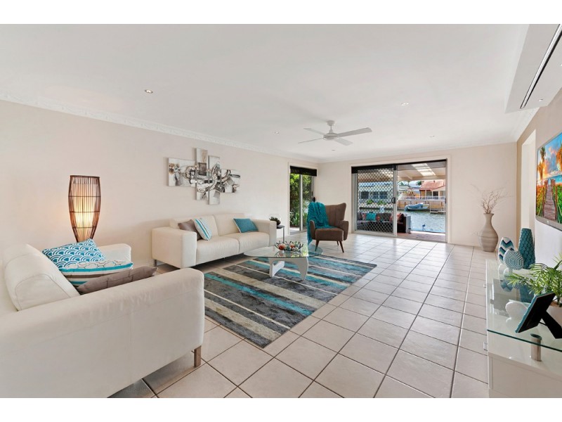 444 Oxley Drive, Runaway Bay QLD 4216