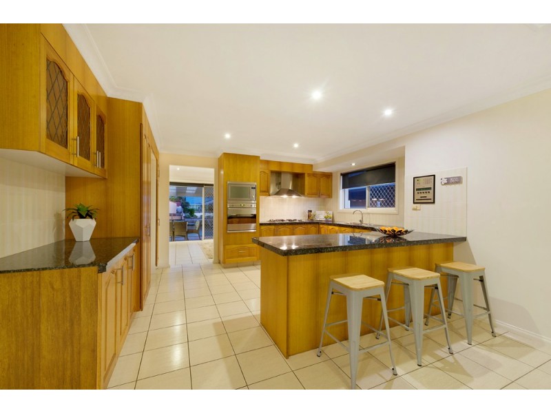 444 Oxley Drive, Runaway Bay QLD 4216