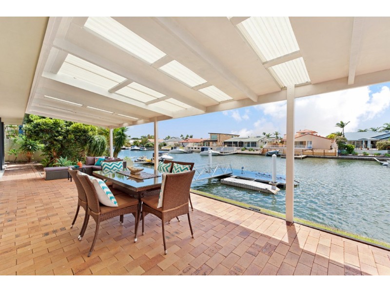 444 Oxley Drive, Runaway Bay QLD 4216