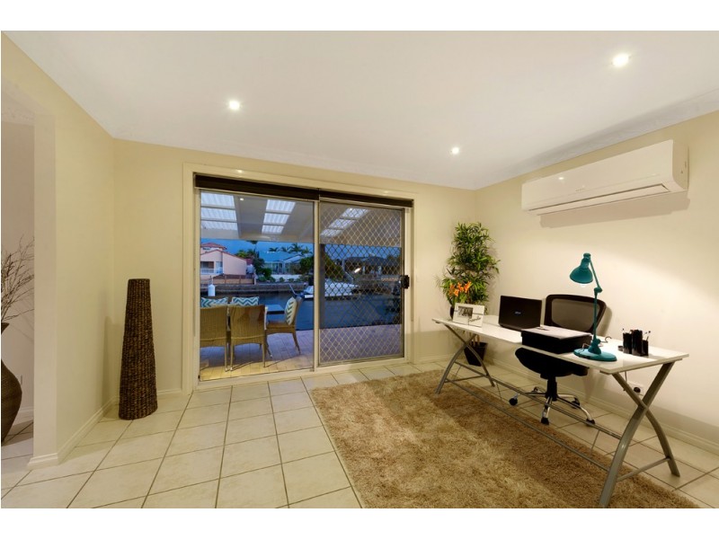 444 Oxley Drive, Runaway Bay QLD 4216